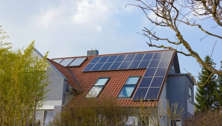 panouri-fotovoltaice-16
