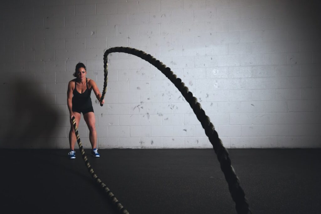 Antrenamente HIIT: beneficii și eficiență Photo HIIT workout