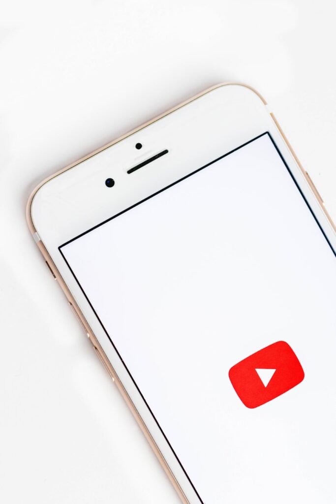 Cum să îți folosești anunțurile pentru a crește numărul de abonați pe canalul tău YouTube Photo "How to use your ads to increase the number of subscribers on your YouTube channel"