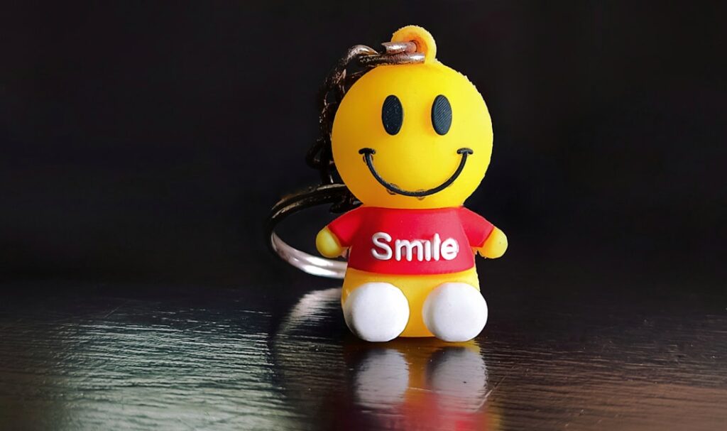 Semnificația visului în care te visezi fără dinți Photo Toothless smile