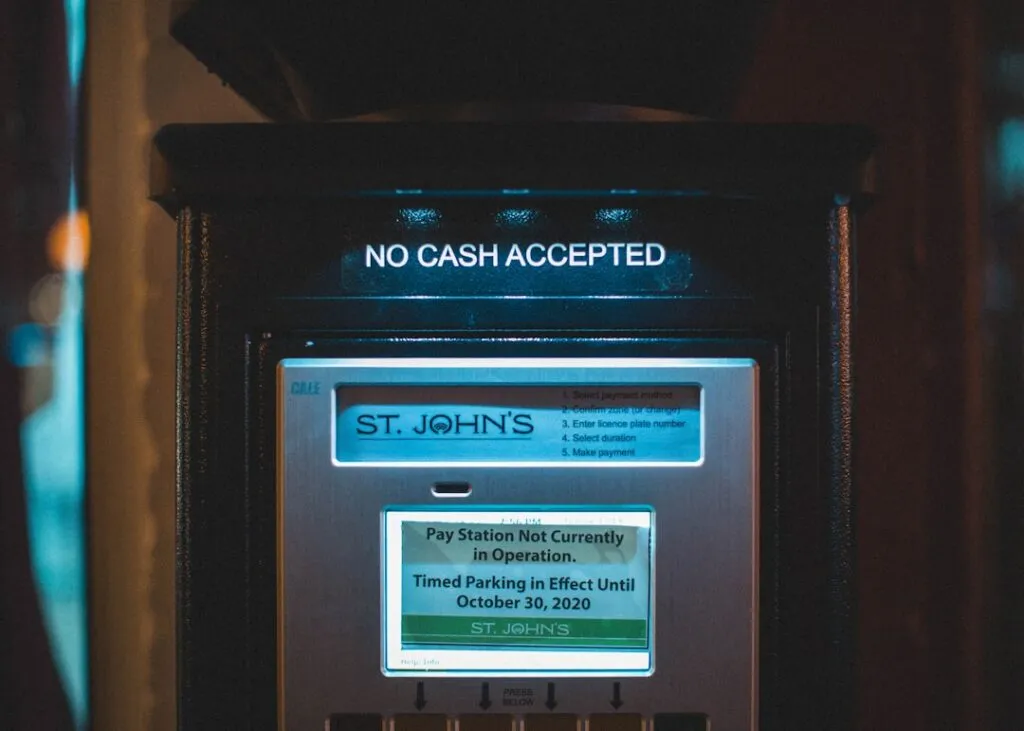 Photo Expired credit card