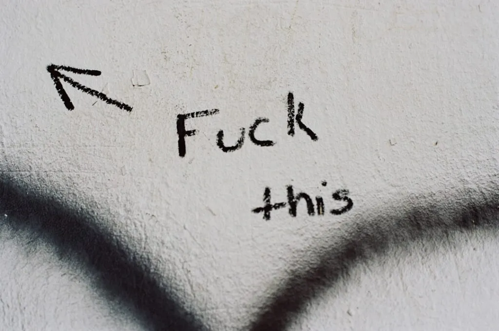Cum se scrie corect l-a sau la Photo scrie corect