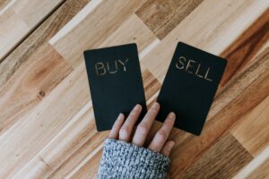 Photo pricing second hand item