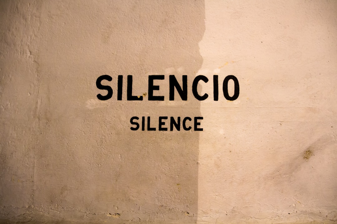 Photo silence