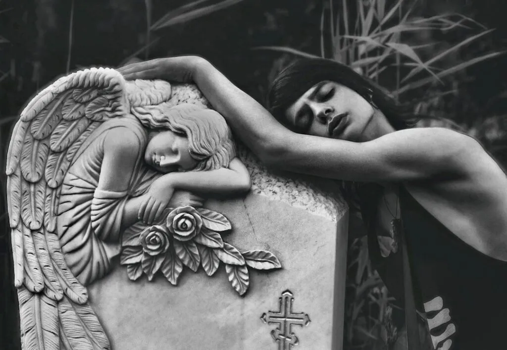 Photo dreaming of deceased people