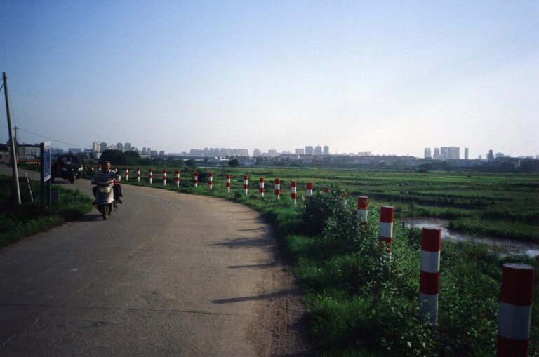 Photo selling agricultural land or urban land documents and drafting the announcement