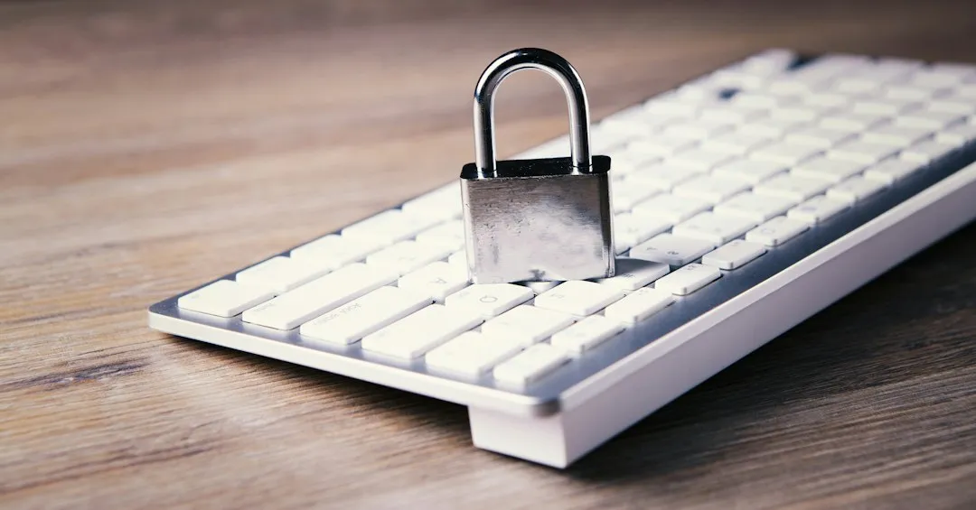 Photo online scam prevention tips