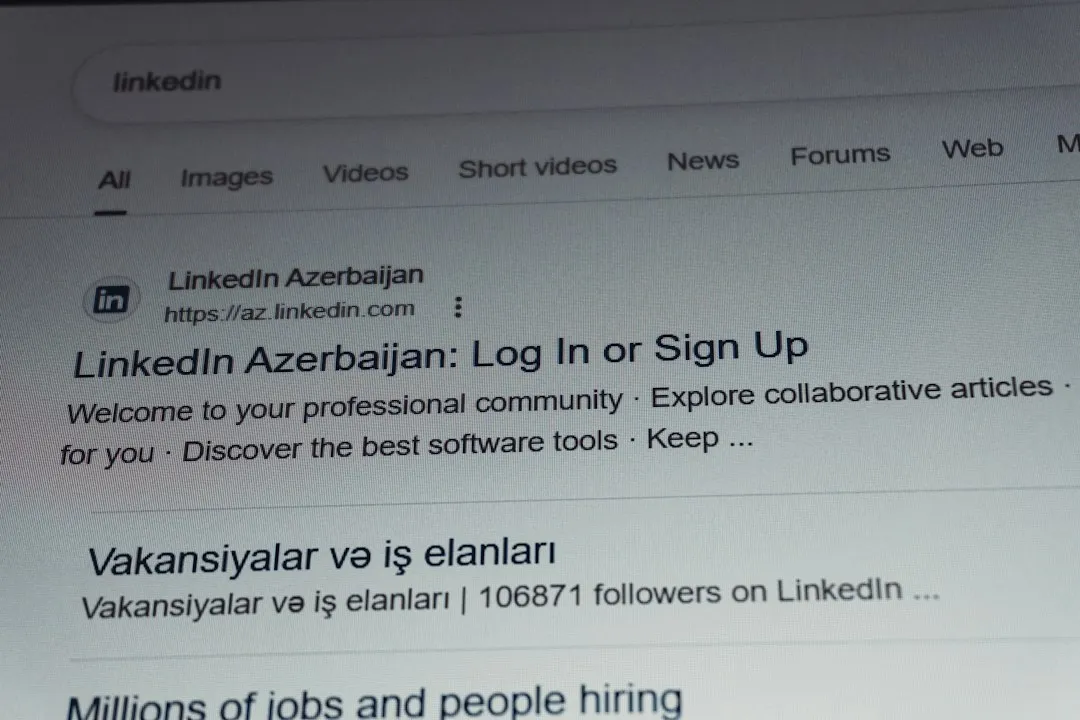 Photo local job listings guide